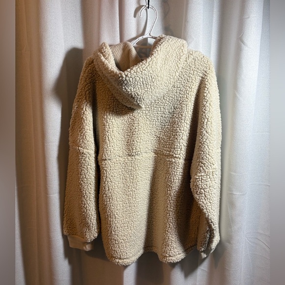 Pink (Victoria’s secret) Sherpa Pullover Super Soft NWT Oversized XL 🐑🤍 0327 - Picture 5 of 9